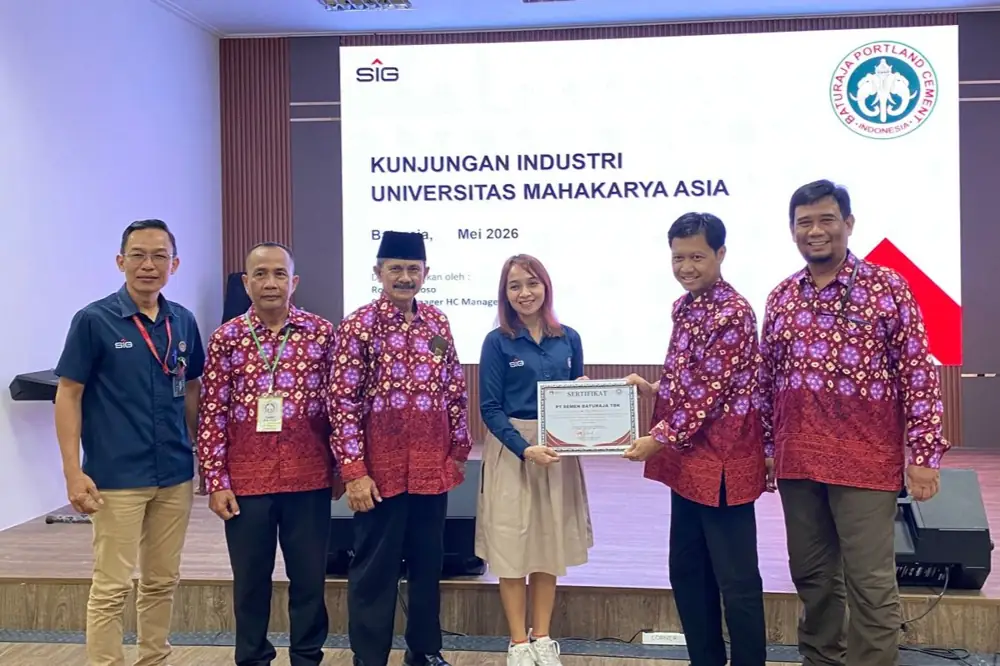 kunjungan industri